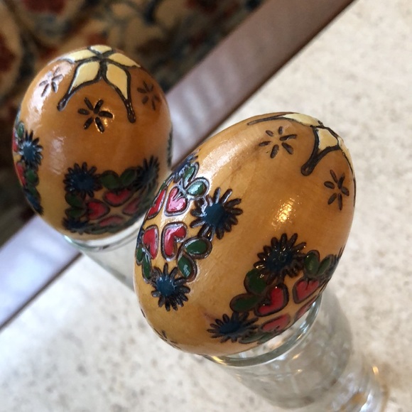 VINTAGE PYSANKY EGGS EASTERN EUROPE  MATCHING HAND CARVED  HAND PAINTED WOOD - Picture 12 of 12